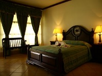 Hotel Hacienda Guachipelin12